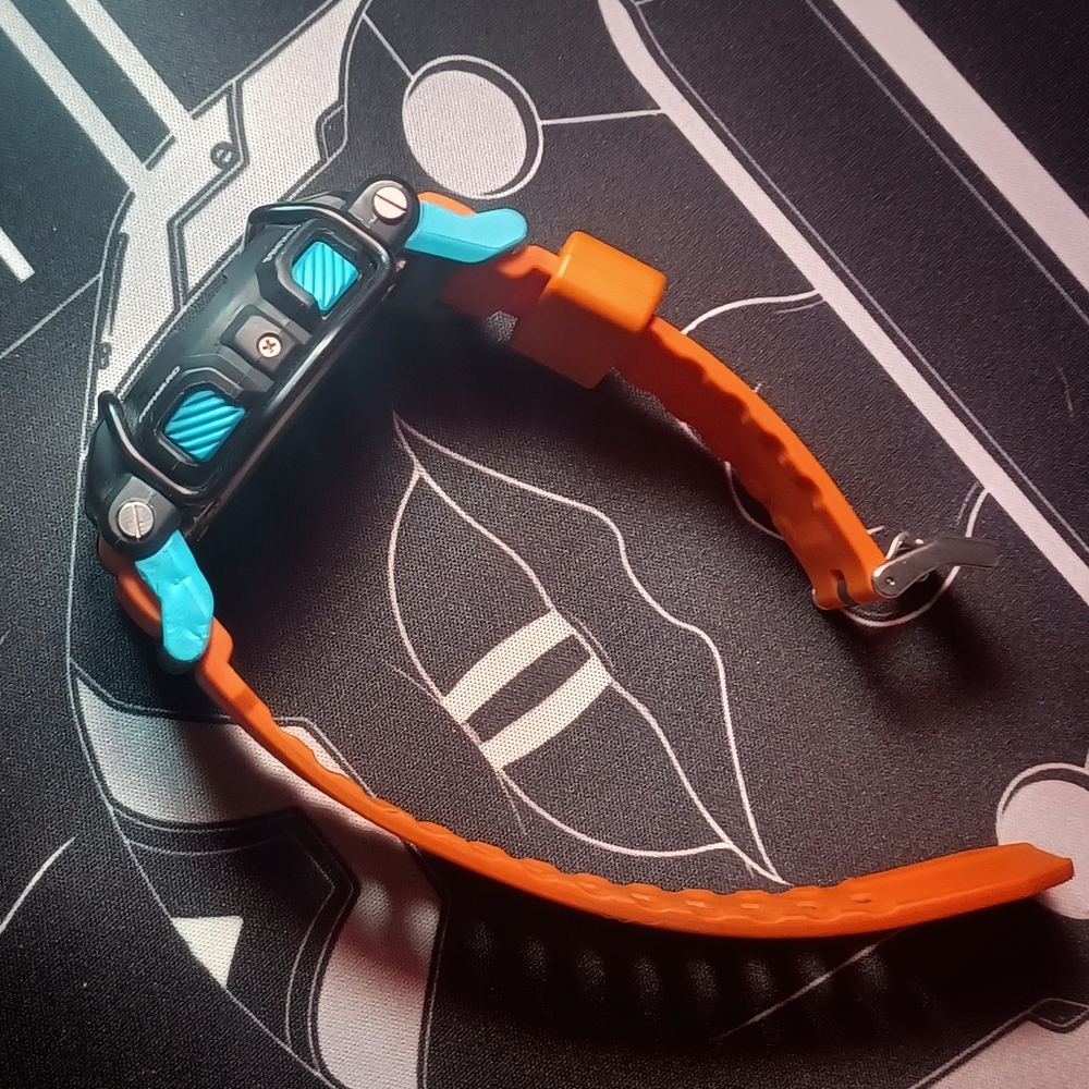 CASIO G-SHOCK GD400DN - Picture 8 of 12